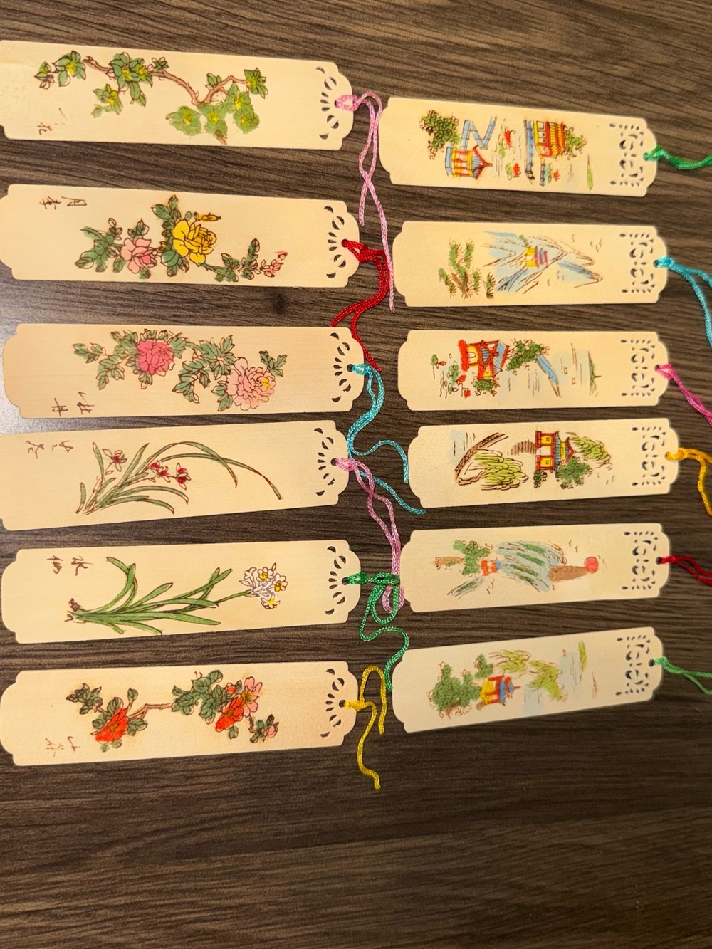 Vintage Ancient Canal Tourist Souvenir Factory Wood Bookmark Set Tassels Box